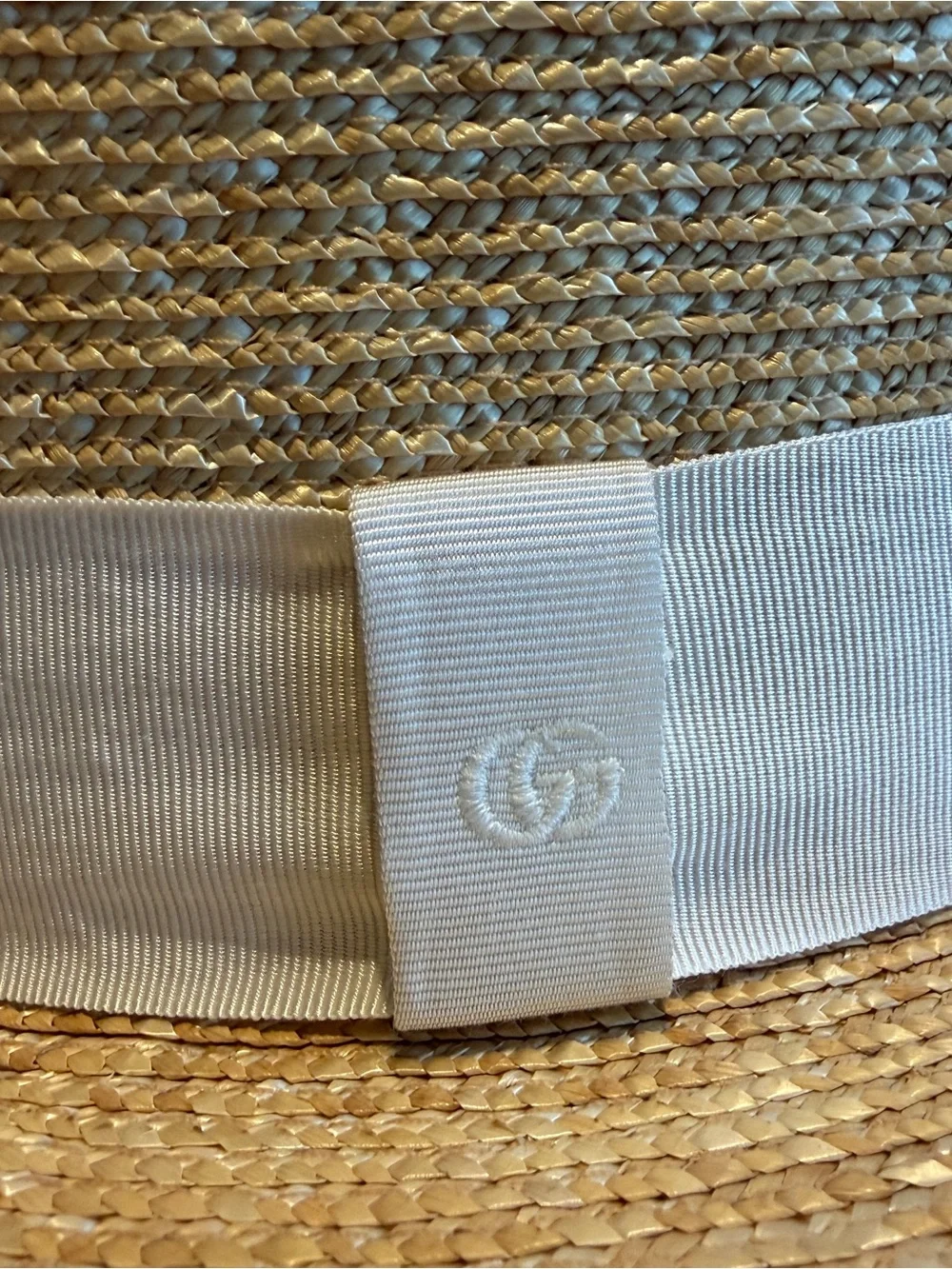 NEW Gucci Wide Brim Raffia Straw GG Ribbon White Hat XL 59 cm